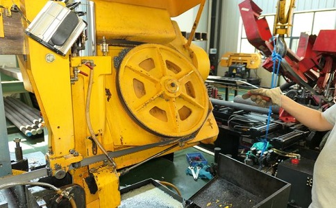 南头镇金属带锯床的日常使用和保养注意事项！